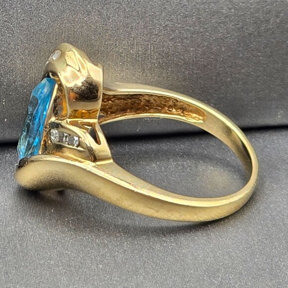 10K Yellow Gold Pear-Cut Sky-Blue Topaz & Diamond Accents Ring Size 7 4.66g - Picture 2 of 16